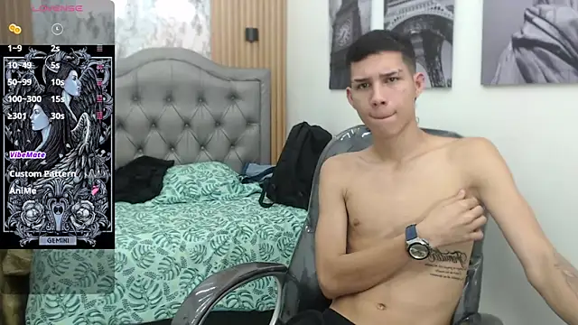 Snapshot of paul_ponce chatting on November 18, 1:03 pm paul ponce online show from November 18, 1:03 pm