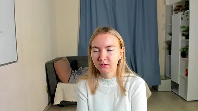 Snapshot of CathyHeximer chatting on November 20, 7:09 am CathyHeximer online show from November 20, 7:09 am