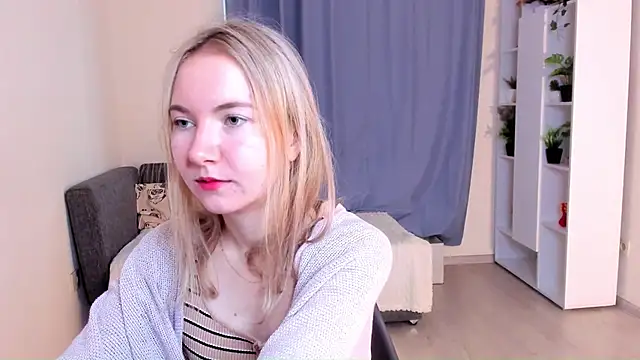 Snapshot of CathyHeximer chatting on November 6, 7:23 am CathyHeximer online show from November 6, 7:23 am