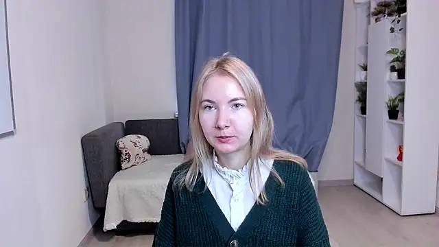 Snapshot of CathyHeximer chatting on November 11, 7:25 am CathyHeximer online show from November 11, 7:25 am