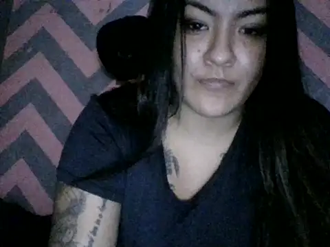 Snapshot of Jennifersbodyy chatting on October 28, 3:33 pm Jennifersbodyy online show from October 28, 3:33 pm