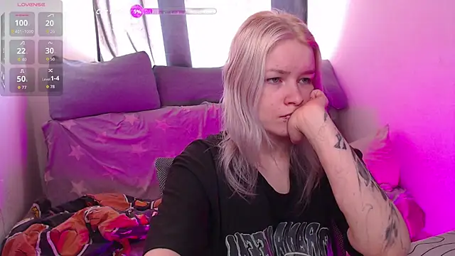 CherryNight6 online show from March 28, 4:46 am