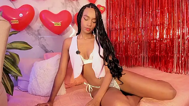 Fyre divine online show from February 14, 12:05 pm