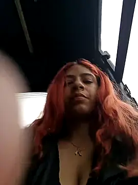 Lunatemptress4 online show from October 29, 1:21 pm