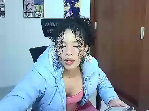 Gigi Scott  online show from December 22, 1:50 am