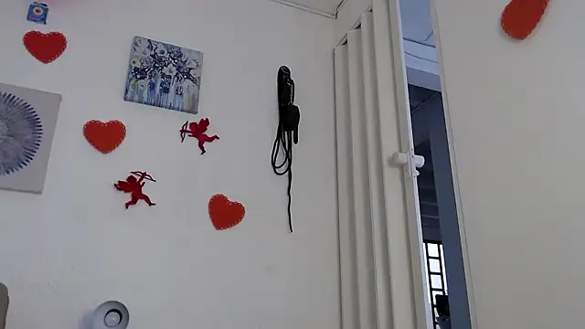 CarolineAikos online show from February 19, 12:13 pm