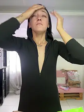 Lia  white online show from November 5, 1:14 pm