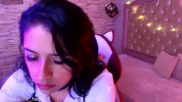 Roxanne Han online show from March 15, 12:01 pm