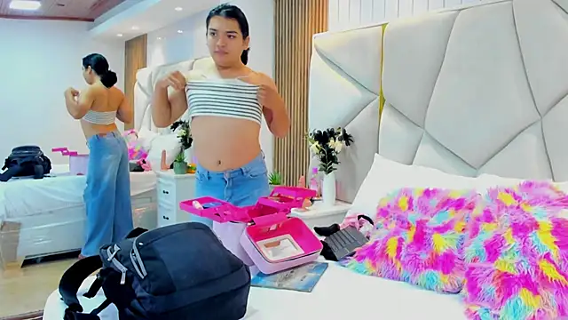 Snapshot of SweetKata_ chatting on November 29, 12:05 pm SweetKata online show from November 29, 12:05 pm