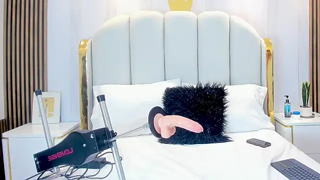 Snapshot of SweetKata_ chatting on October 30, 7:11 pm SweetKata online show from October 30, 7:11 pm