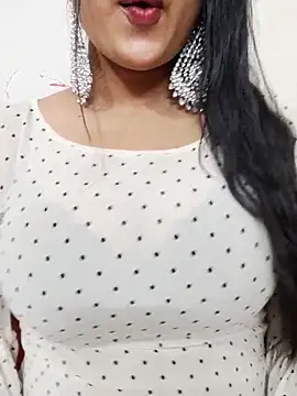 Snapshot of PORI-MONI2025 chatting on November 13, 4:33 pm PORI-MONI2025 online show from November 13, 4:33 pm