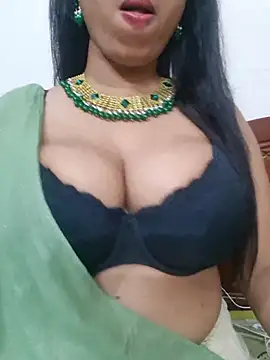 Snapshot of PORI-MONI2025 chatting on December 16, 3:49 pm PORI-MONI2025 online show from December 16, 3:49 pm