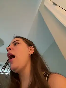 elliepixie online show from February 20, 7:16 pm