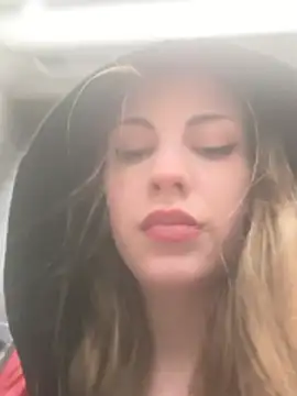 elliepixie online show from March 17, 4:26 am