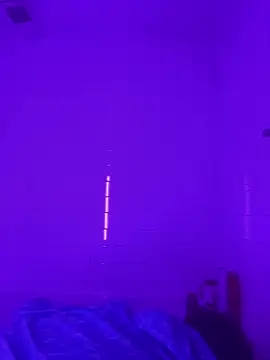 elliepixie online show from June 18, 1:48 am