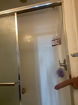 elliepixie online show from April 7, 9:38 pm