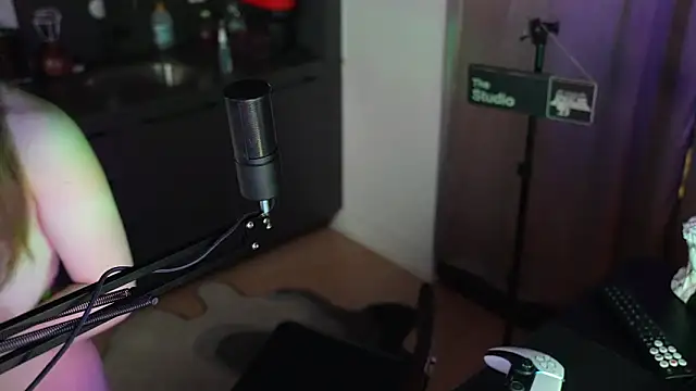 elliepixie online show from January 16, 10:41 am