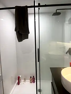 Snapshot of elliepixie chatting on November 4, 4:22 pm elliepixie online show from November 4, 4:22 pm