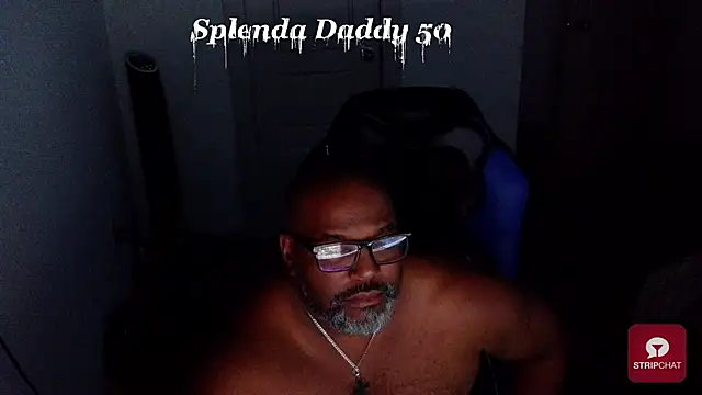 Snapshot of SplendaDaddy50 chatting on November 17, 5:44 am SplendaDaddy50 online show from November 17, 5:44 am