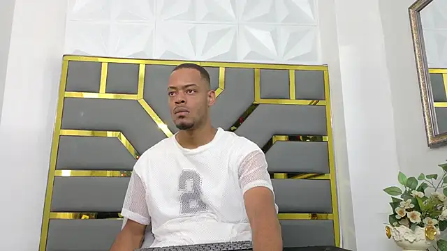 Snapshot of Neytanmalcon chatting on November 1, 7:08 pm Neytanmalcon online show from November 1, 7:08 pm