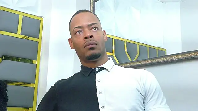 Snapshot of Neytanmalcon chatting on November 12, 8:12 pm Neytanmalcon online show from November 12, 8:12 pm