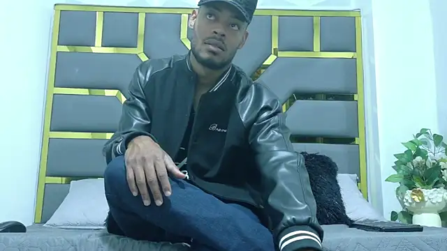 Snapshot of Neytanmalcon chatting on November 9, 2:59 am Neytanmalcon online show from November 9, 2:59 am