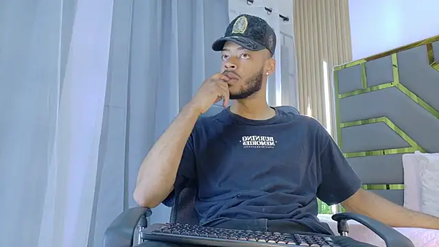 Snapshot of Neytanmalcon chatting on February 27, 5:57 pm Neytanmalcon online show from February 27, 5:57 pm