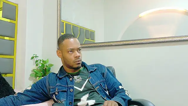 Snapshot of Neytanmalcon chatting on November 19, 8:09 pm Neytanmalcon online show from November 19, 8:09 pm