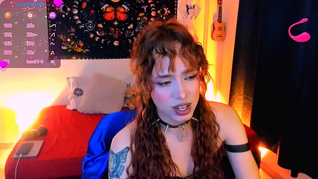 AdelineEsposito online show from December 19, 5:32 am