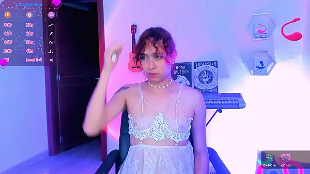 AdelineEsposito online show from January 14, 3:54 am