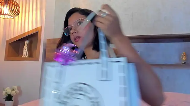 sophie duval online show from April 13, 8:13 pm