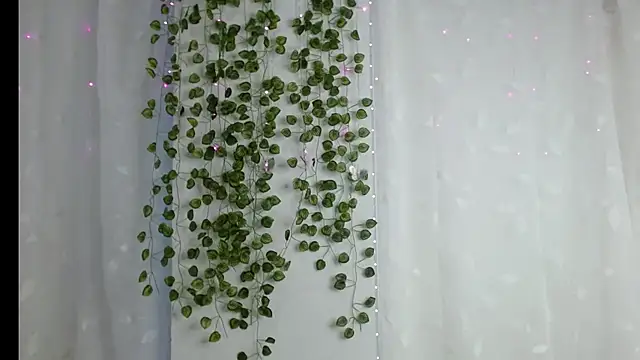 Ambermuse7 online show from March 13, 11:26 am