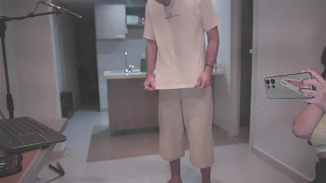 dan and daya online show from November 14, 10:52 am