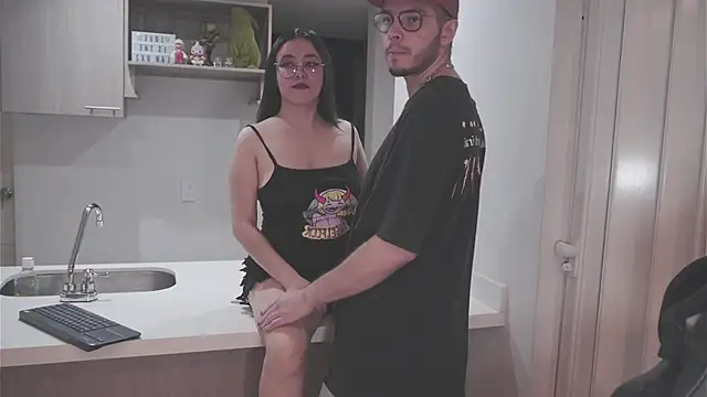 dan and daya online show from November 22, 9:30 am