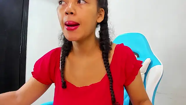 agata18  online show from November 12, 12:31 pm