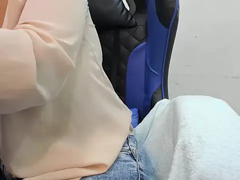 agata18  online show from March 21, 12:09 pm