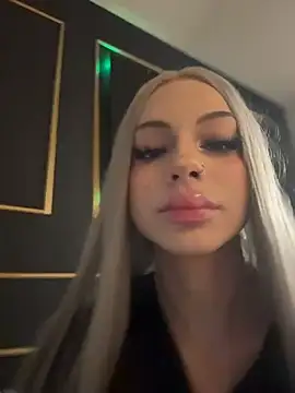 NovaPearl online show from November 20, 8:42 pm