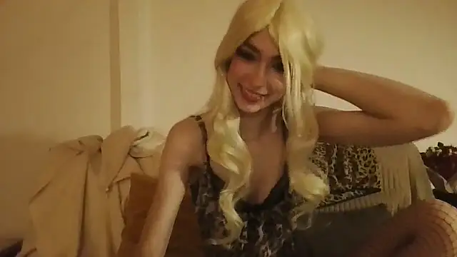 carmine cate online show from November 6, 9:19 pm