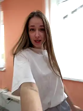 Snapshot of Angel_hotyy chatting on October 25, 10:14 am Angel hotyy online show from October 25, 10:14 am