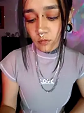 SharonSalazar online show from April 29, 1:21 am