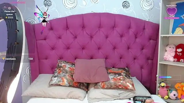 Snapshot of Blaiir_Moon chatting on November 3, 3:04 pm Blaiir Moon online show from November 3, 3:04 pm