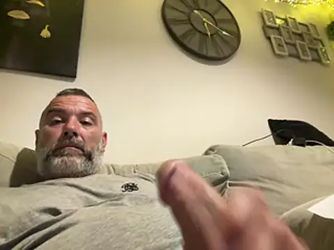 plymouthlad82 online show from July 16, 12:18 am