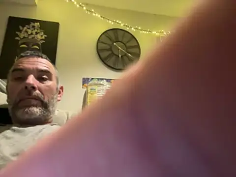 plymouthlad82 online show from February 15, 11:03 pm