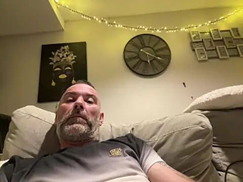 plymouthlad82 online show from March 20, 12:22 am