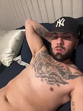 Jamall27 online show from February 3, 2:33 pm