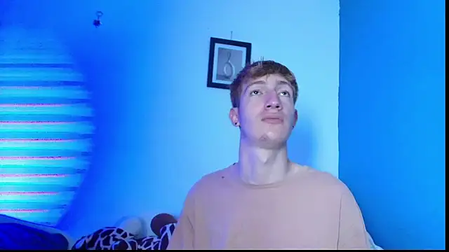 Erick Taylor3 online show from April 3, 7:53 pm