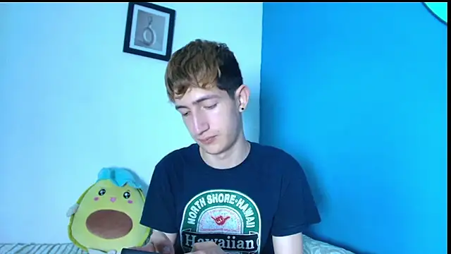 Erick Taylor3 online show from March 10, 9:19 pm