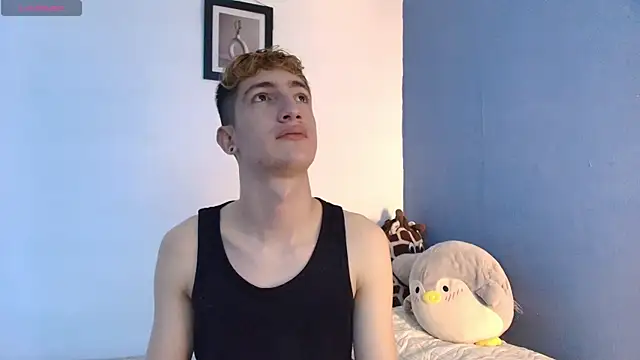 Erick Taylor3 online show from June 18, 7:52 pm