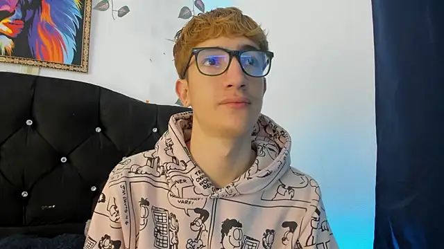 Snapshot of Erick_Taylor3 chatting on November 19, 5:57 pm Erick Taylor3 online show from November 19, 5:57 pm