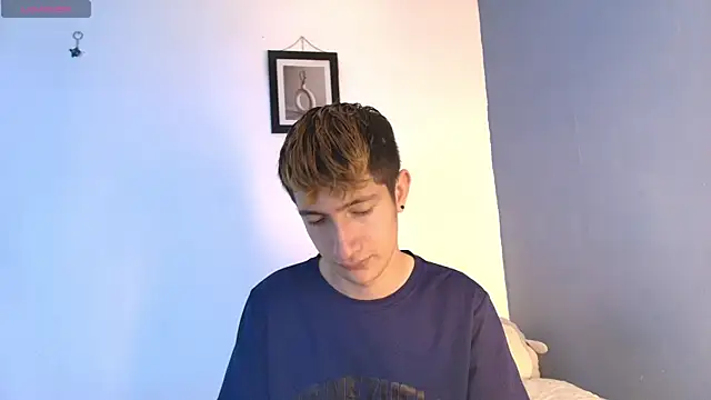 Erick Taylor3 online show from July 15, 8:38 pm